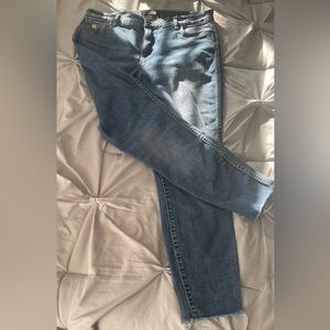 Kut from the Kloth Light Blue Skinny Jeans